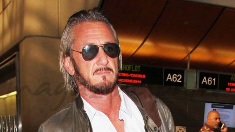 Un rubio Sean Penn
