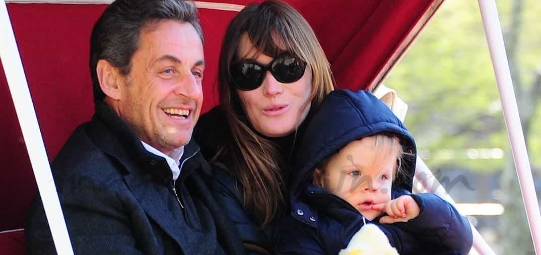 Sarkozy y Carla Bruni vacaciones con su hija en New York