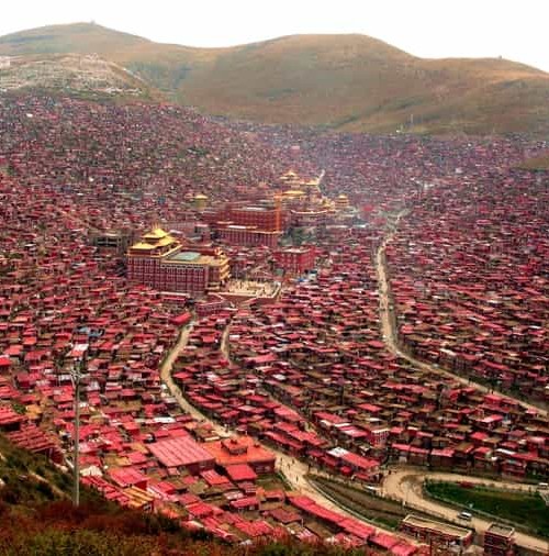 La increíble ciudad de los budistas