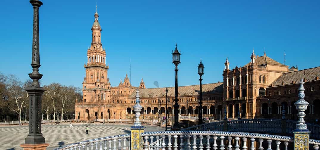 Viaja en el tiempo, vive la antigua híspalis