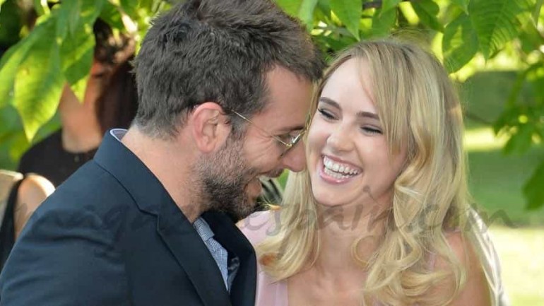 Copia el look de Suki Waterhouse