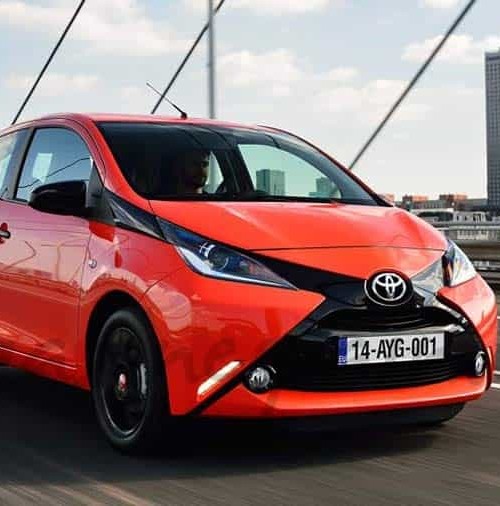 Toyota rejuvenece el «AYGO»