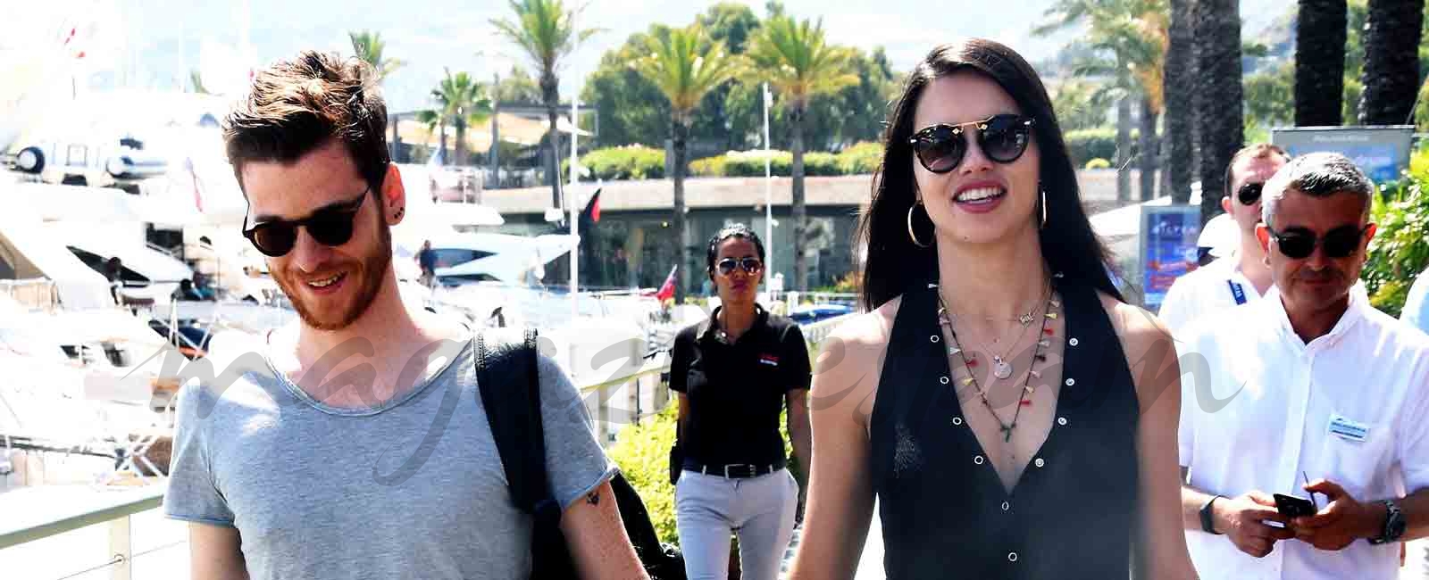 Adriana Lima y Metin Hara primer verano juntos