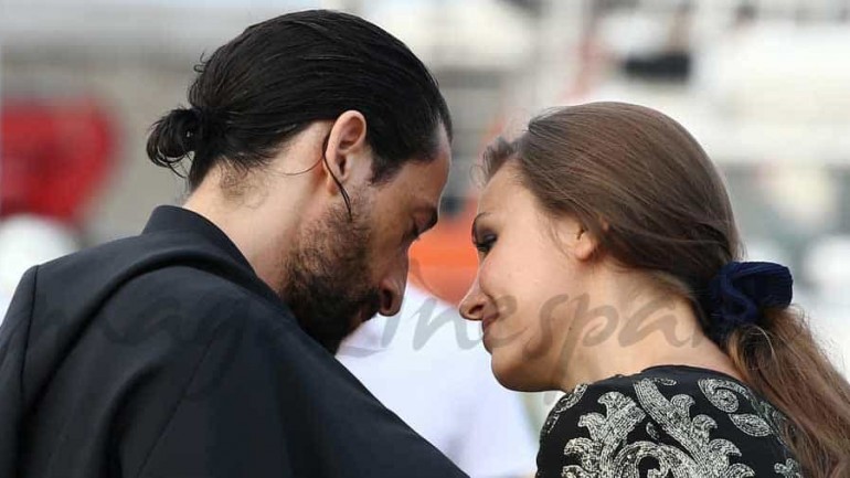 Adrien Brody y la modelo Lara Lieto, vacaciones en St.Tropez