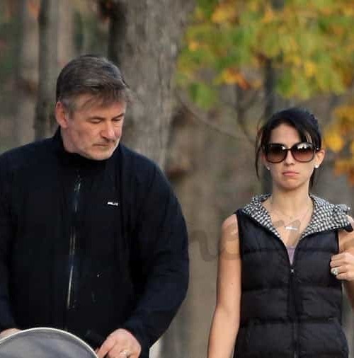 Alec Baldwin y su esposa Hilaria, enamorados de España