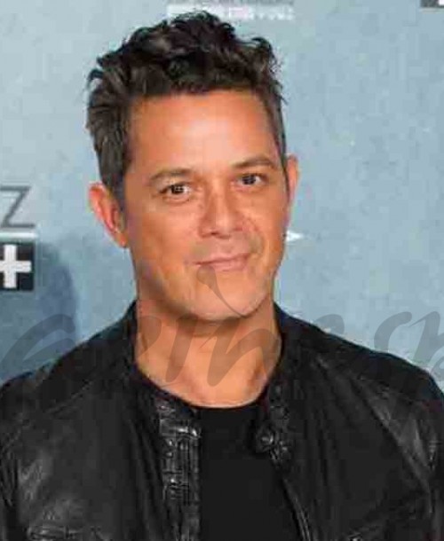 «Alejandro Sanz Music Designer», la marca con la que el cantante se convierte en diseñador