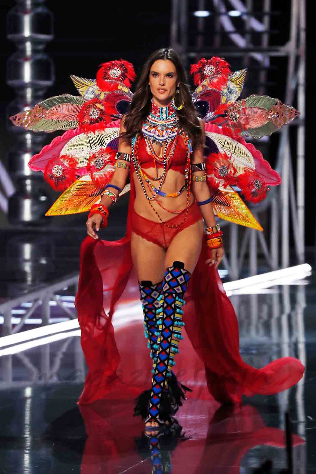 alessandra ambrosio no volvera a ser angel de victorias secret