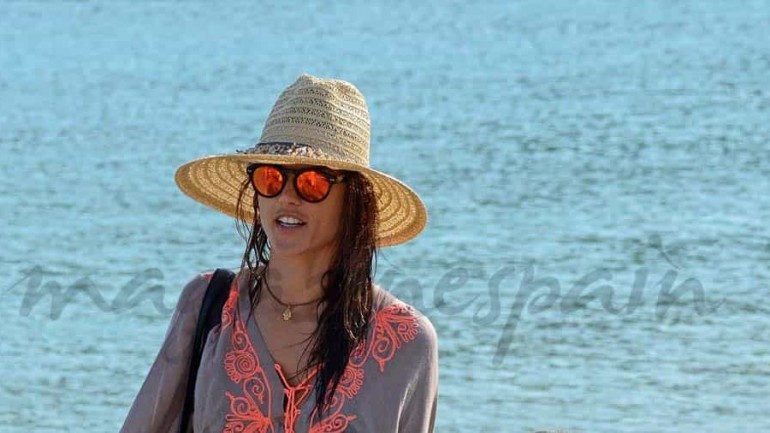 Alessandra Ambrosio y su familia en Mikonos