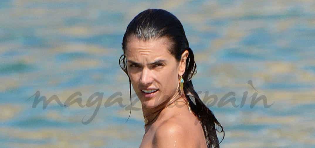 Alessandra Ambrosio, divertidas vacaciones en familia