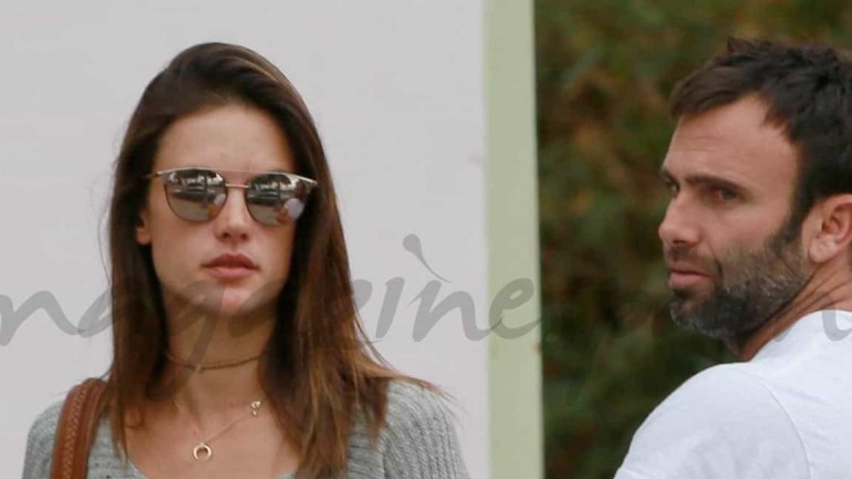 Alessandra Ambrosio y su prometido Jamie Mazur, han roto