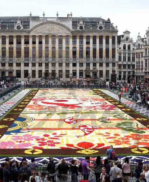 600.000 flores para crear una alfombra