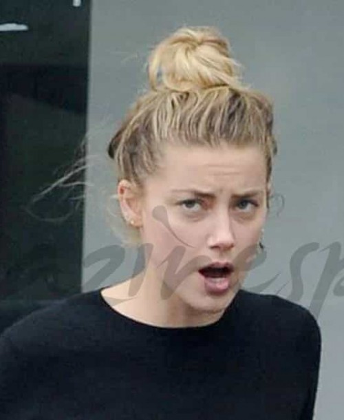 Amber Heard vuelve a su vida de soltera