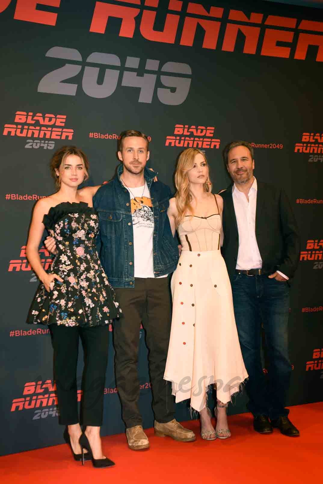 ana de armas ryan gosling sylvia hoeks y denis villeneuve estreno 2º trailer