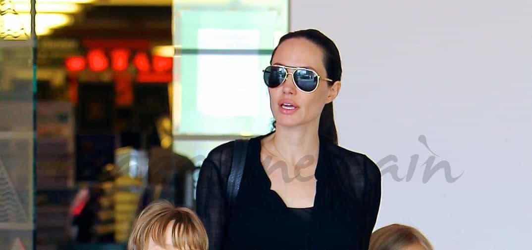 Angelina Jolie de compras, por el cumpleaños de sus gemelos