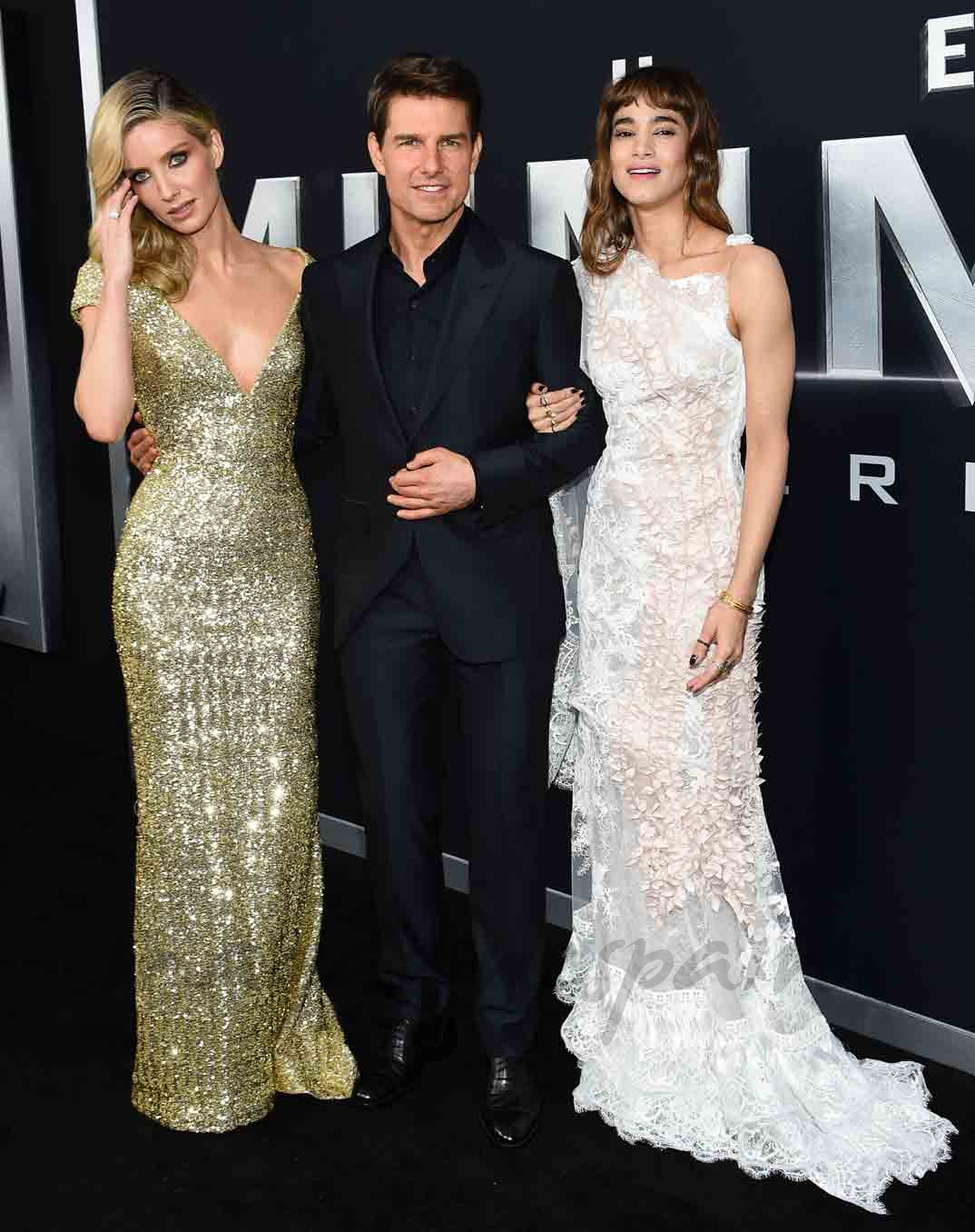 annabelle wallis tom cruise y sofia boutella en el estreno de la momia