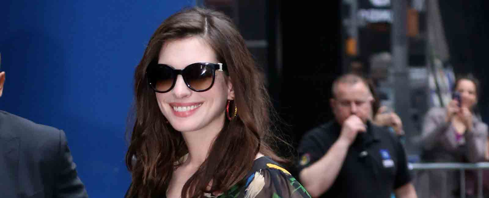Anne Hathaway se apunta a la moda «low cost»