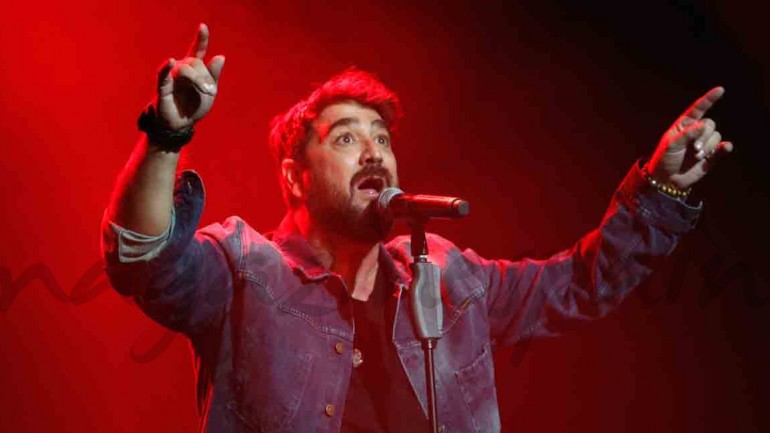 Antonio Orozco regresa a los escenarios tras el fallecimiento de su ex