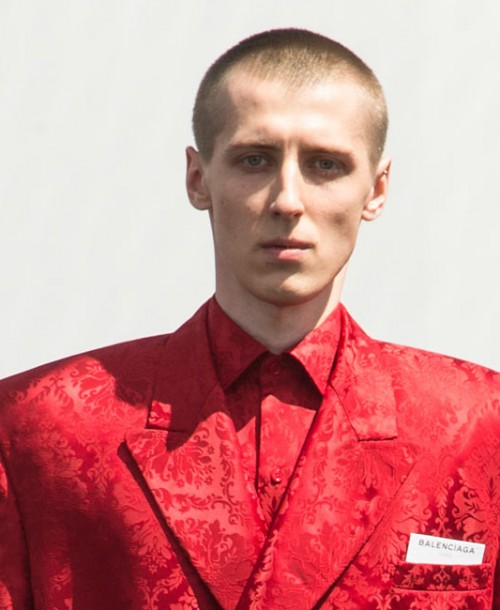 Paris Men Fashion Week 2016: Balenciaga