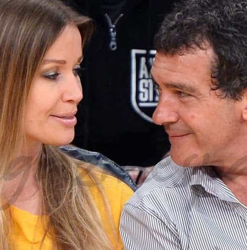 Antonio Banderas y su novia, pasión y diversión en el básquet