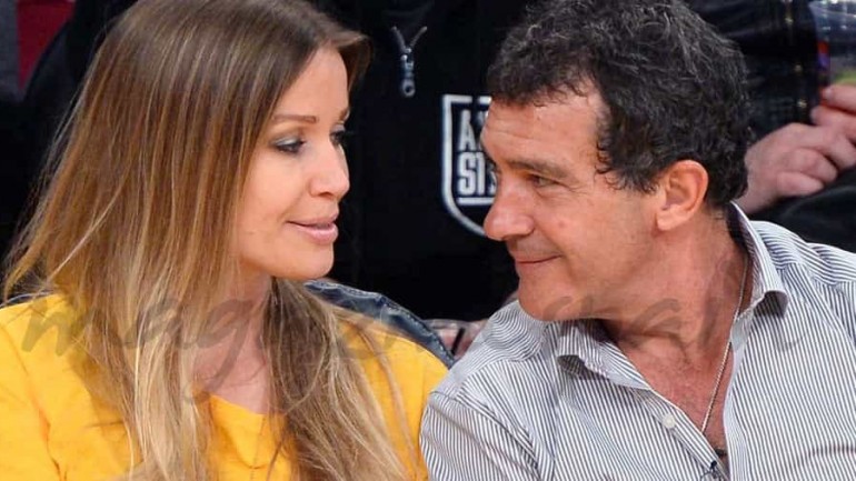 Antonio Banderas y su novia, pasión y diversión en el básquet