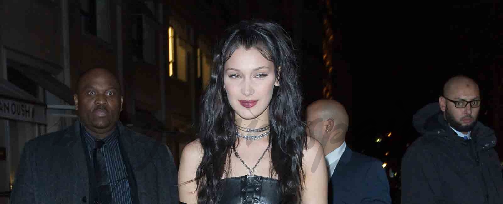 Bella Hadid, lecciones de moda en París