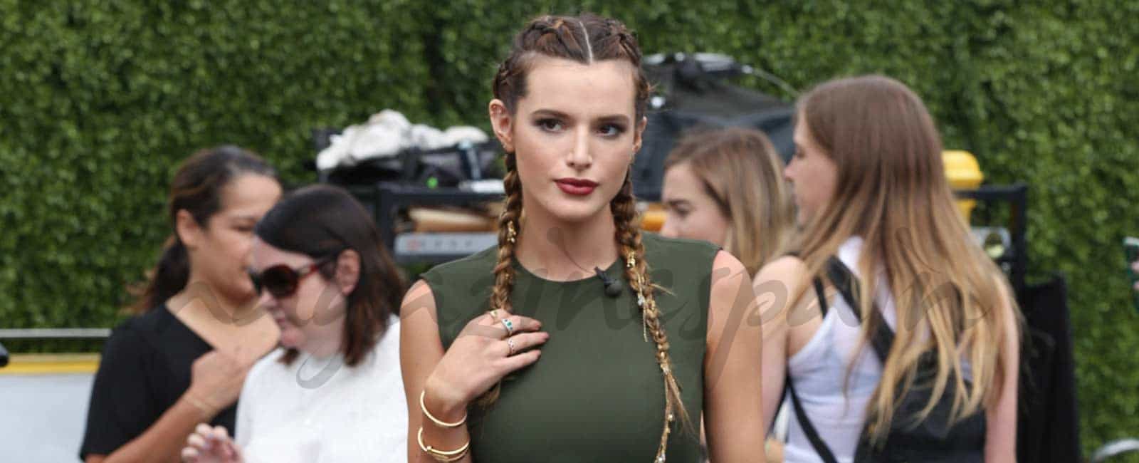 Bella Thorne presume de piernas