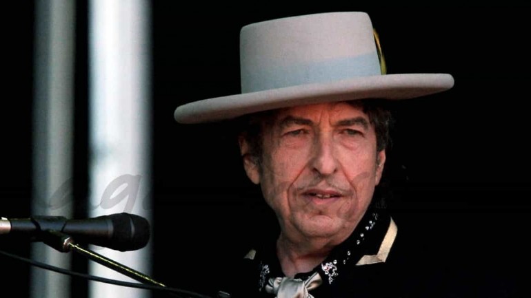 Bob Dylan premiado con el Nobel de Literatura