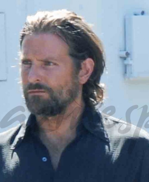 Bradley Cooper un atractivo roquero