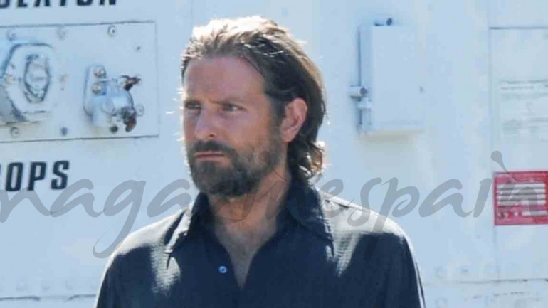 Bradley Cooper un atractivo roquero