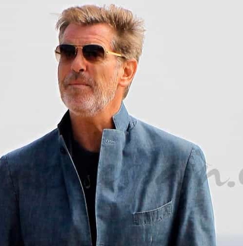 Pierce Brosnan, un gentleman en la playa