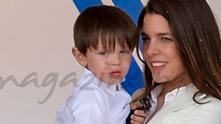 Carlota Casiraghi y su hijo Raphaël, comparten su pasión por los coches de carreras