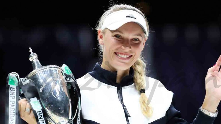 Caroline Wozniacki la nueva «maestra» del tenis