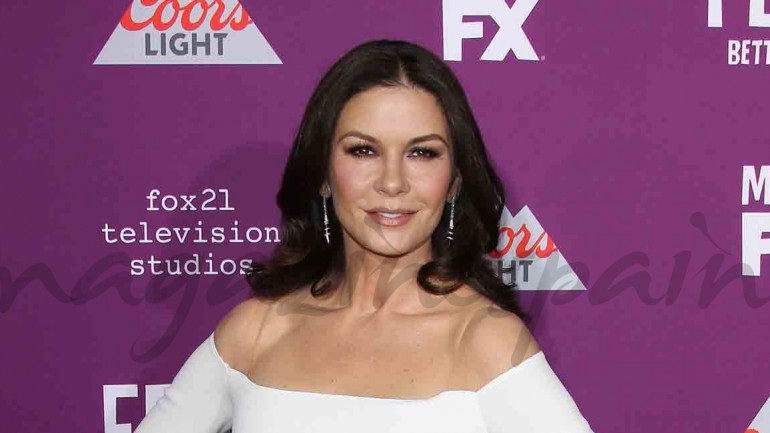 Catherine Zeta Jones irreconocible