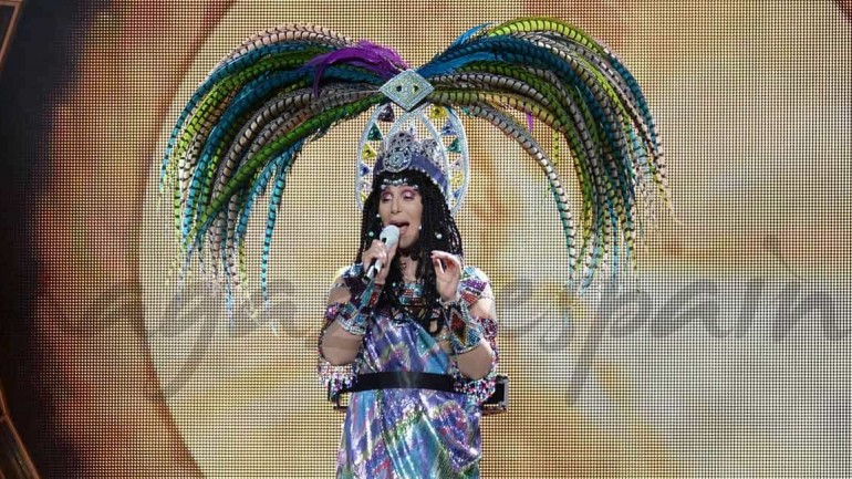 Cher cumple 70 años