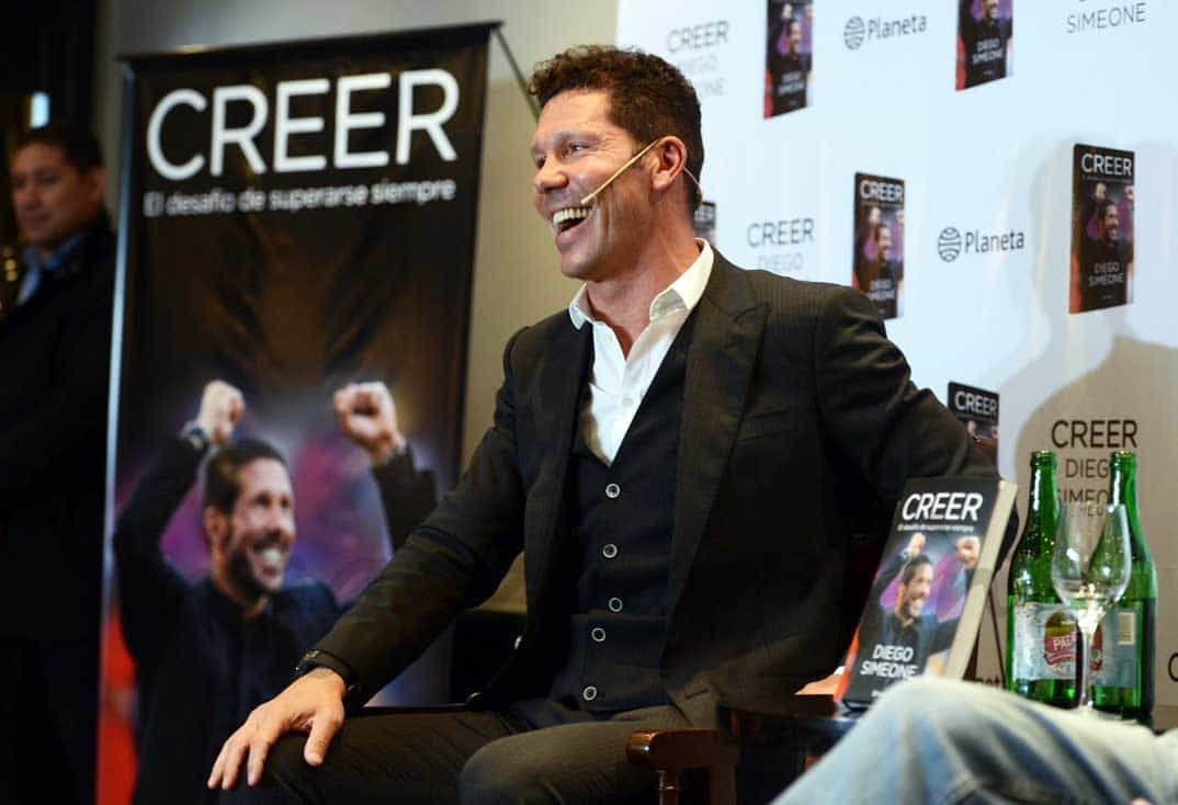 cholo simeone presenta libro en buenos aires