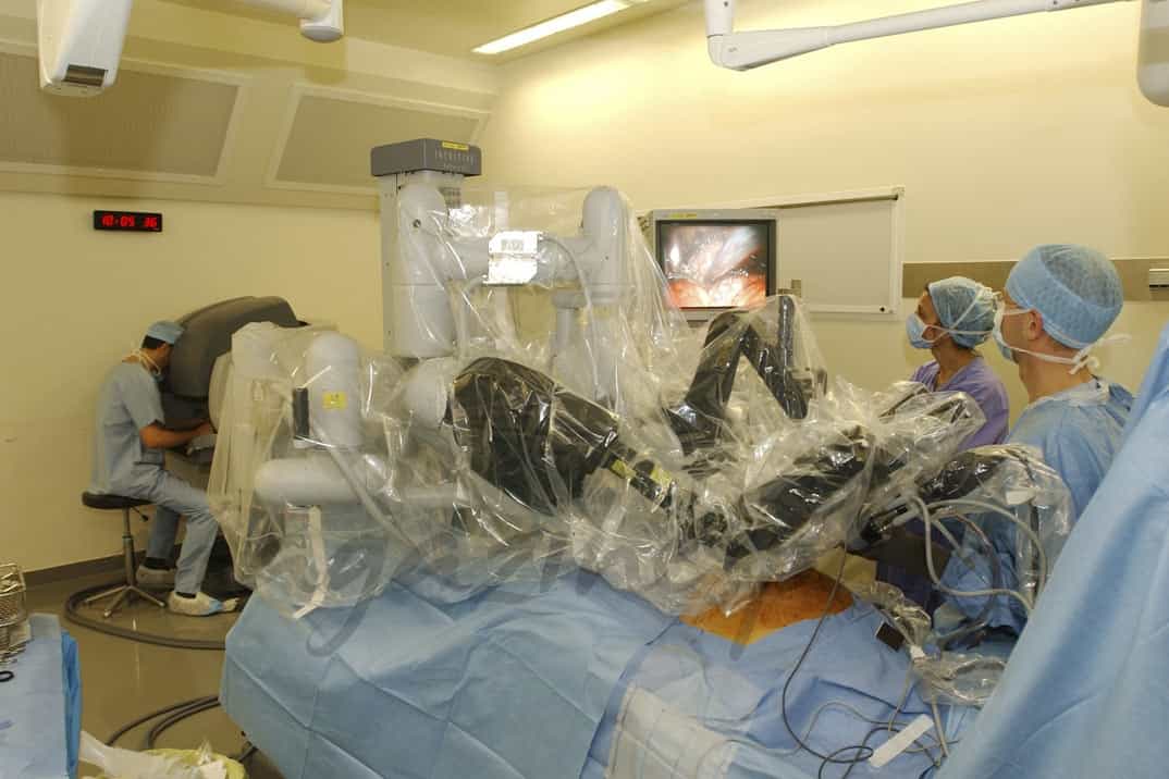 cirugia-robotica-1