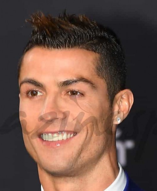 Cristiano Ronaldo, “The Best”, posa por primera vez con su novia Georgina Rodríguez