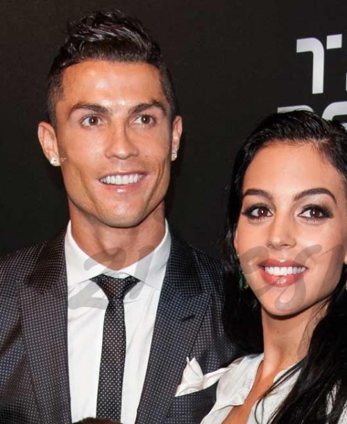 Cristiano Ronaldo y Georgina ya tienen en sus brazos a la pequeña Alana Martina