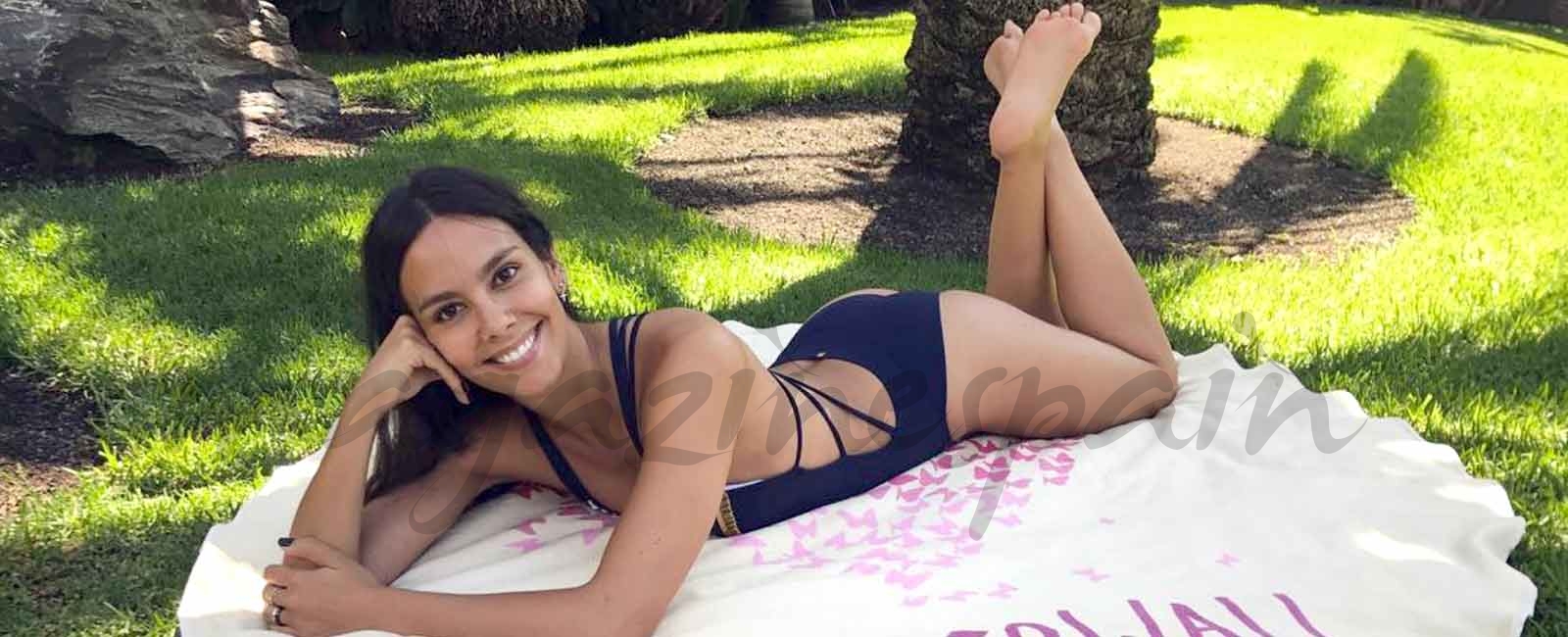 Cristina Pedroche posa en bikini por primera vez este verano
