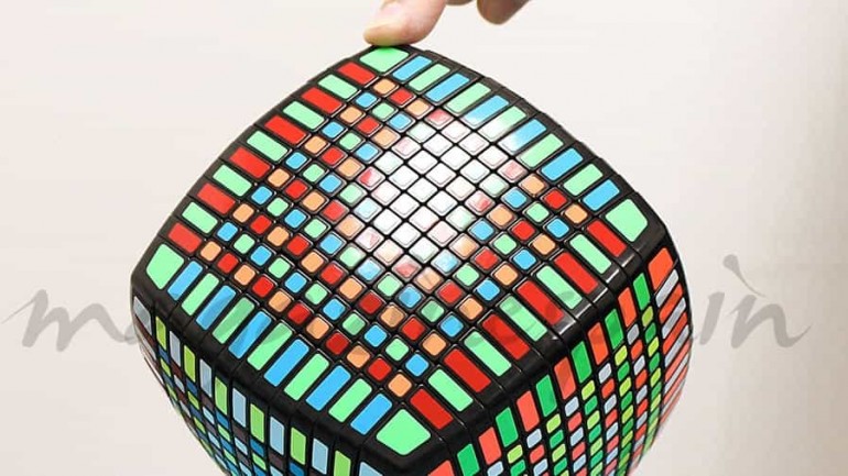 Llega el cojín de Rubik, mucho más complicado que el cubo