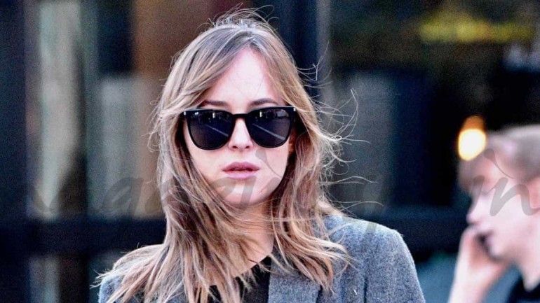 Dakota Johnson street style New York