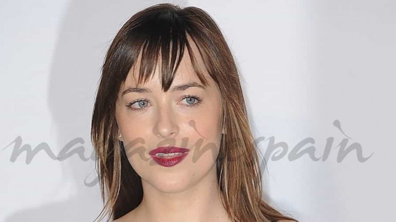 Dakota Johnson espectacular