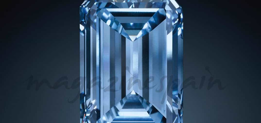 «Oppenheimer Blue», el diamante más grande del mundo, sale a subasta