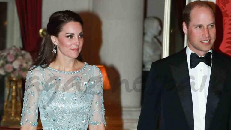 Duques de Cambridge, cena de gala en París