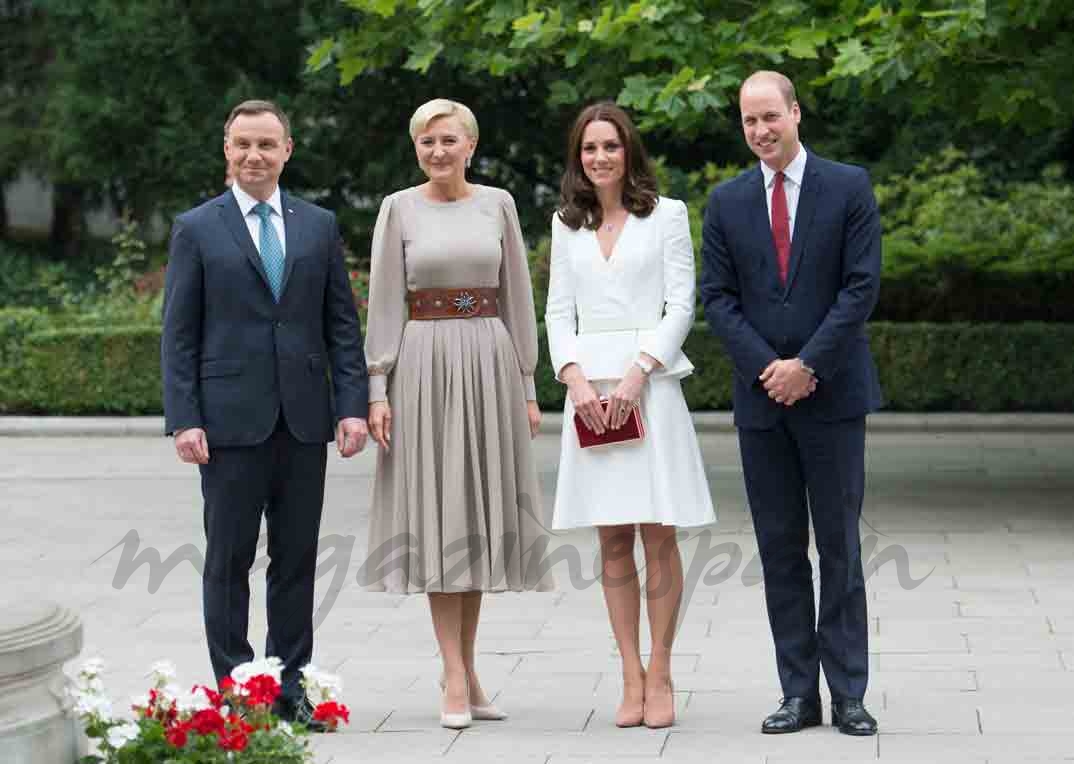 duques de cambridge y presidente de polonia con su esposa