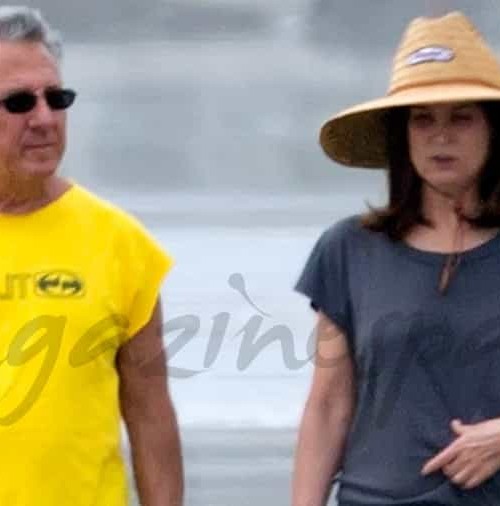 Dustin Hoffman se relaja en familia