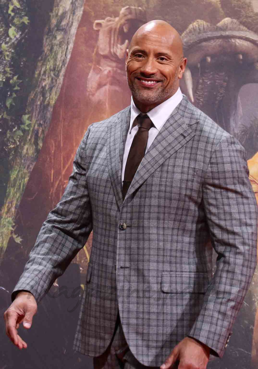 jake-kasdan-kevin-hart-nick-jonas-dwayne-johnson estrenan en berlin jumanji