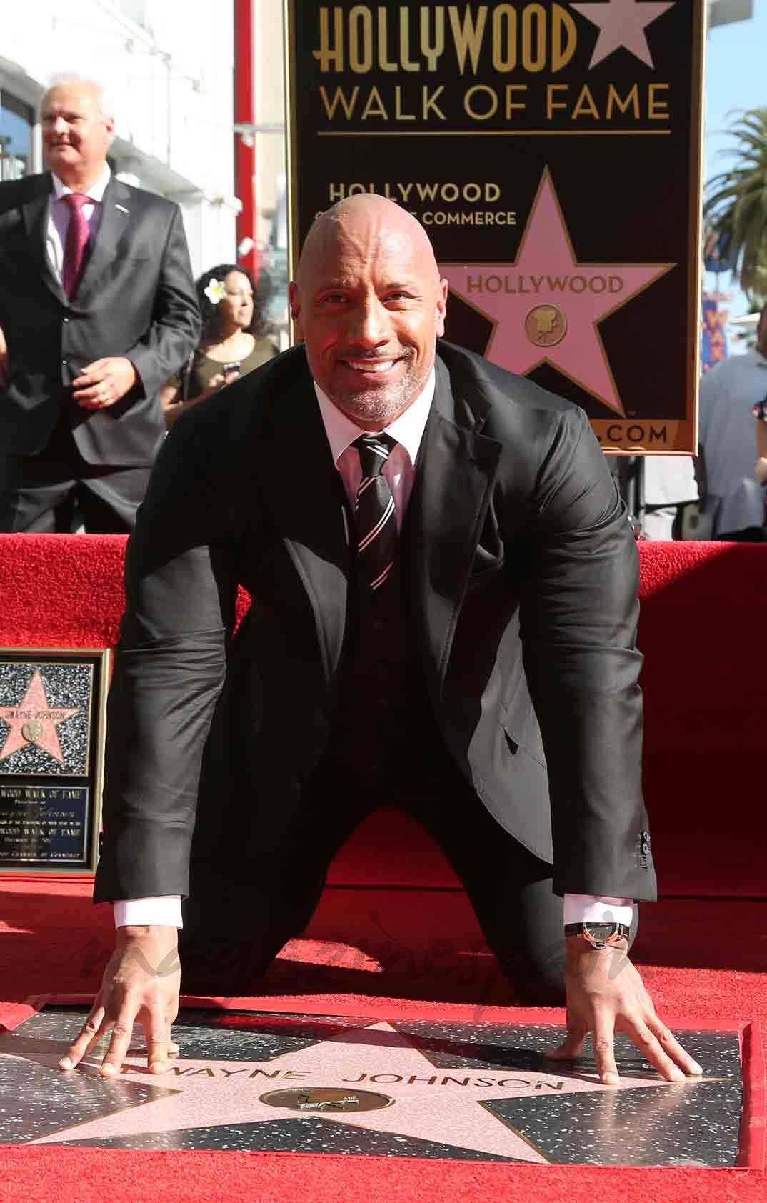 dwayne johnson estrella en el paseo de la fama