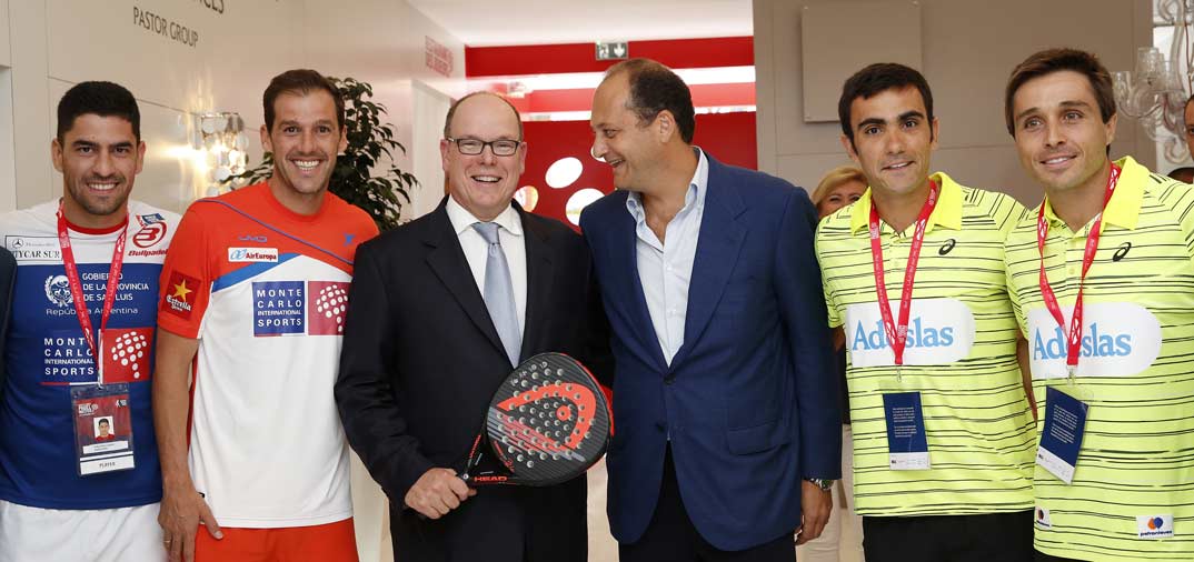 Alberto de Mónaco presenta el 1º Campeonato de Padel, en Mónaco