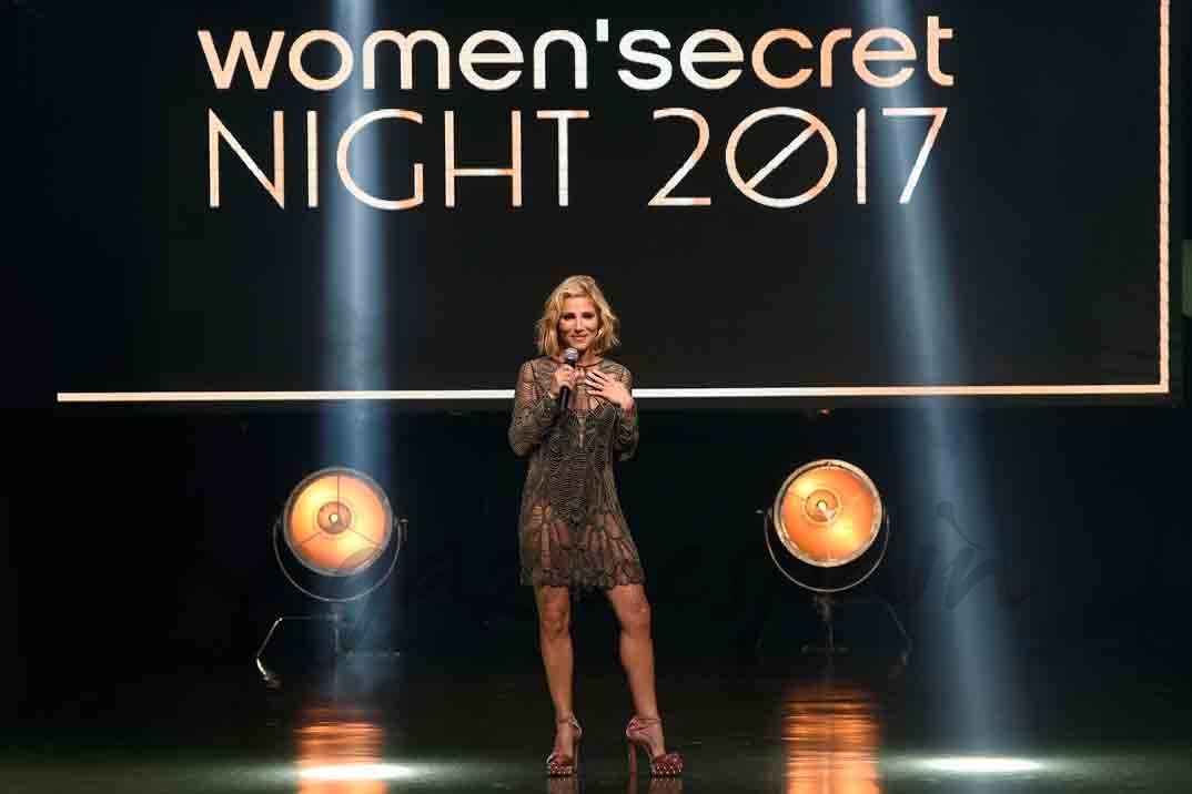 elsa pataky presenta desfile de women secret